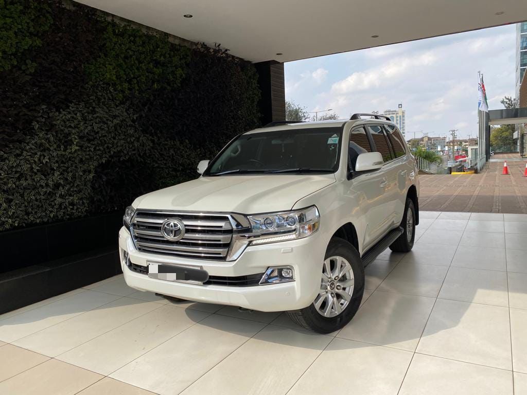 Toyota Land Cruiser LC200