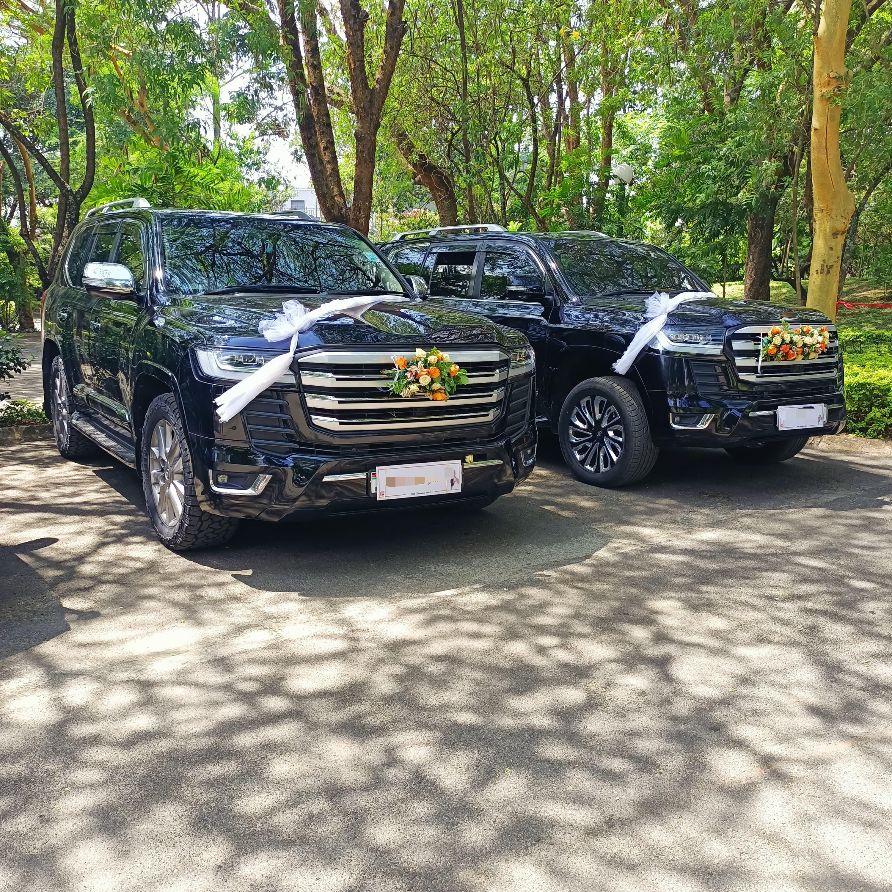 Toyota Land Cruiser LC 300 (CHAUFFERED WEDDINGS) 12 HRS