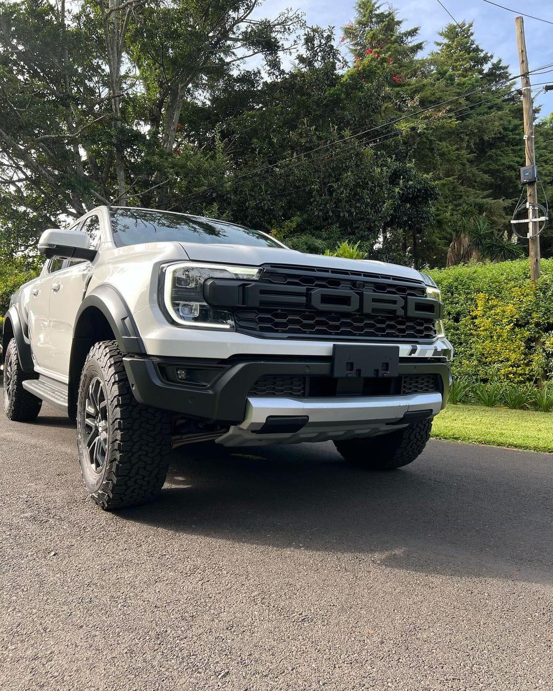 Ford Ranger Raptor(Chauffered)