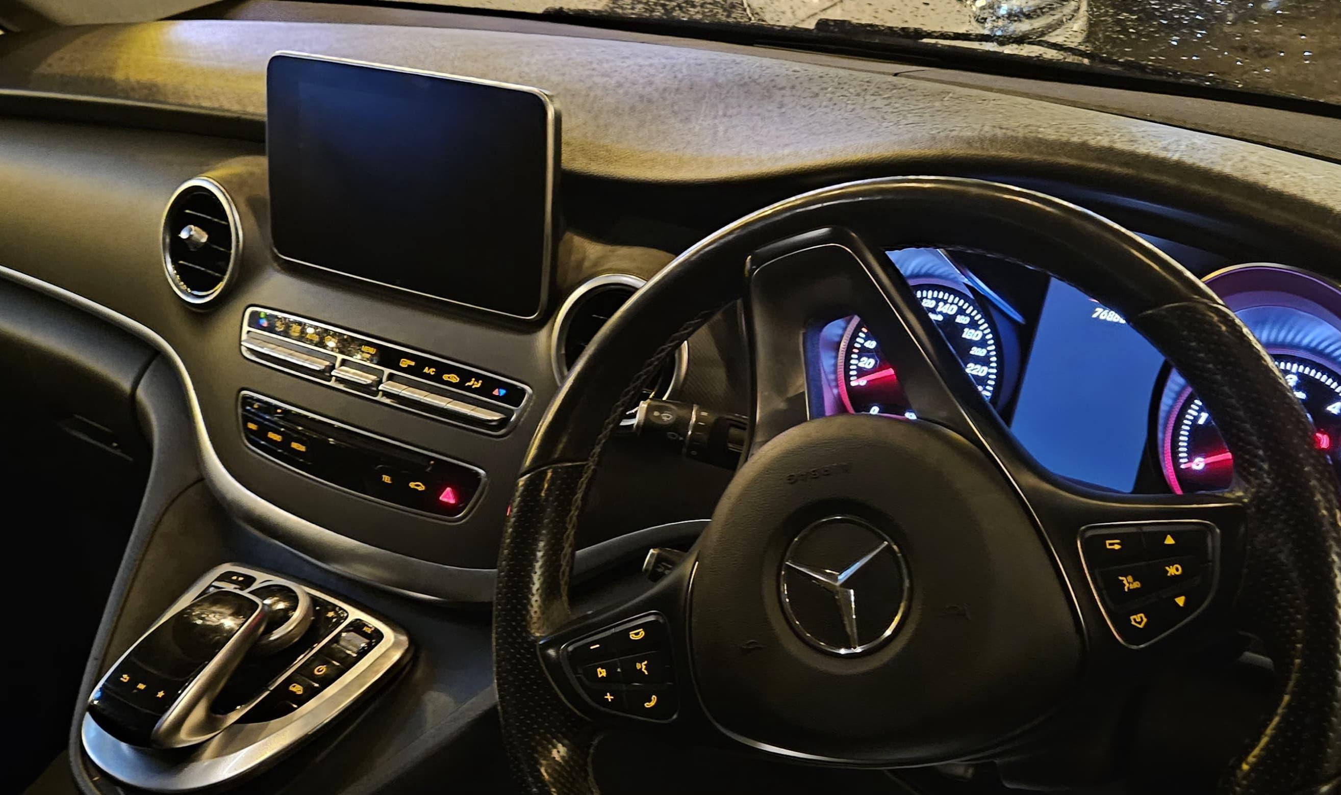 Mercedes-Benz V-Class (Chauffeured)