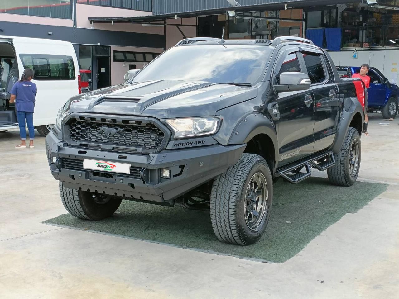 Ford Ranger Raptor(Chauffered)