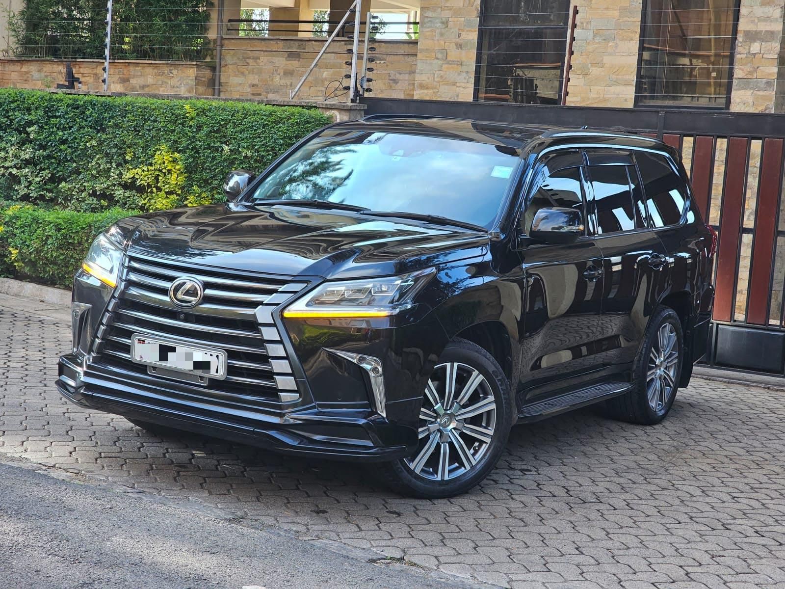 Lexus LX570