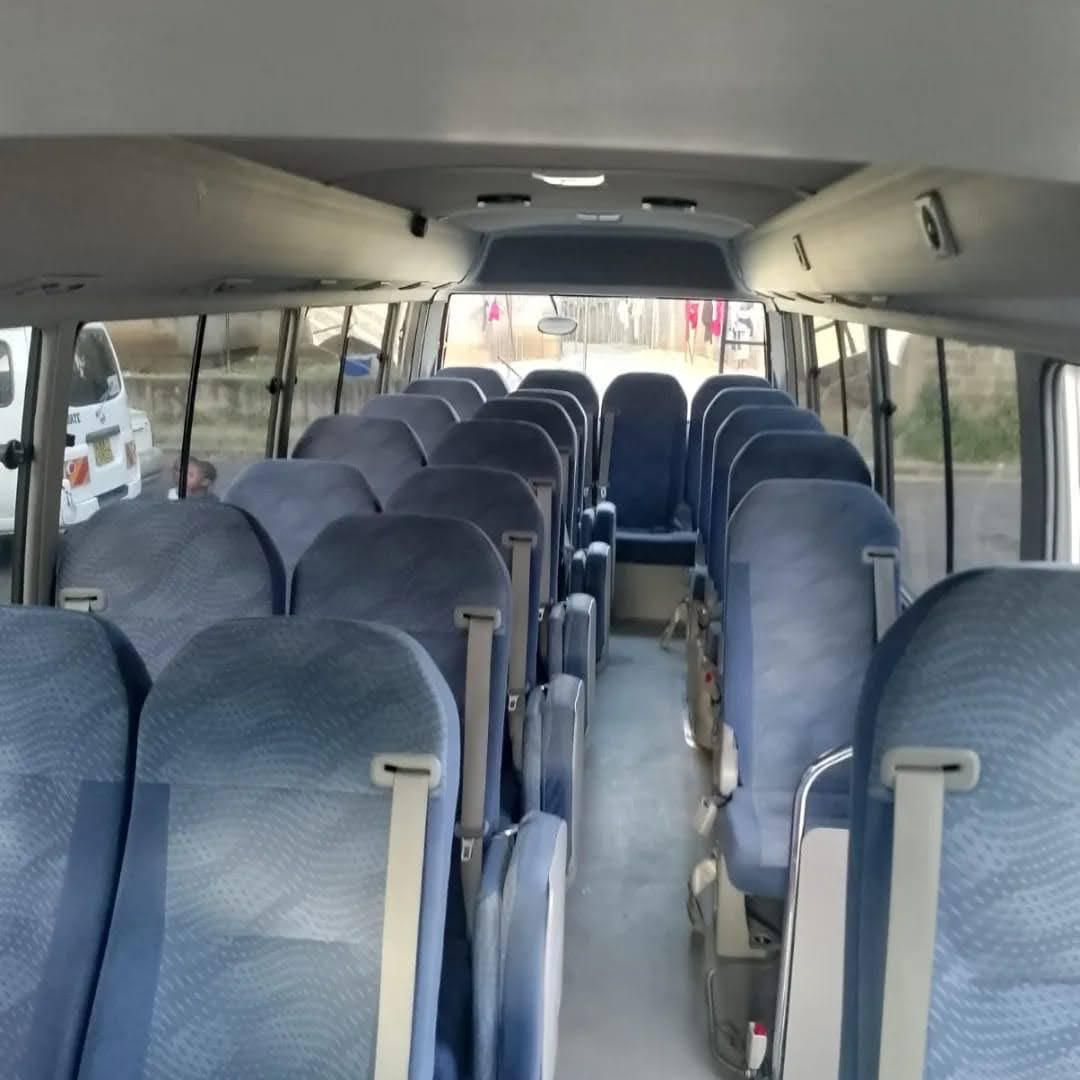 COASTER BUSES (28 MAX PASSENGERS)