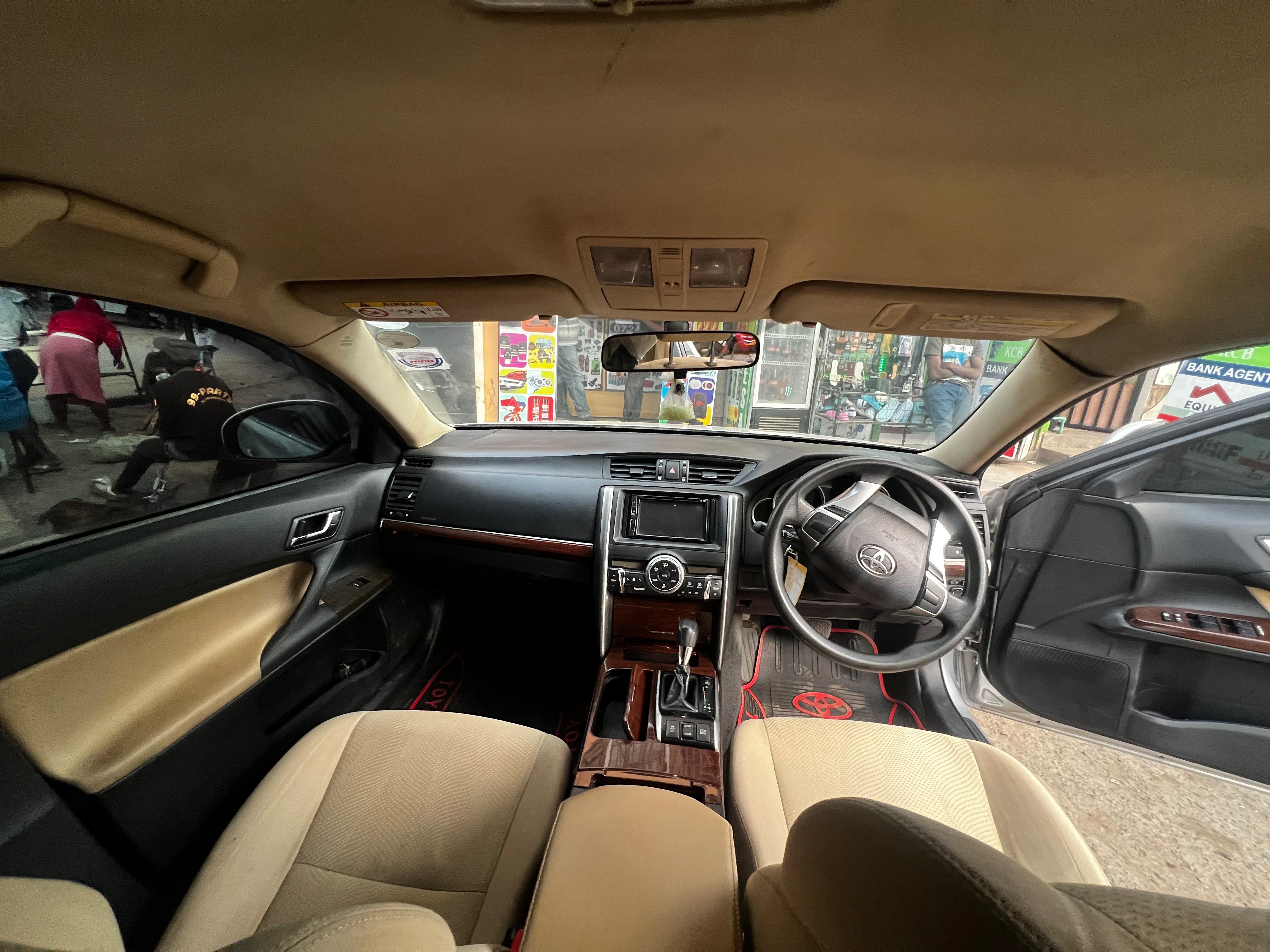 Toyota Mark X